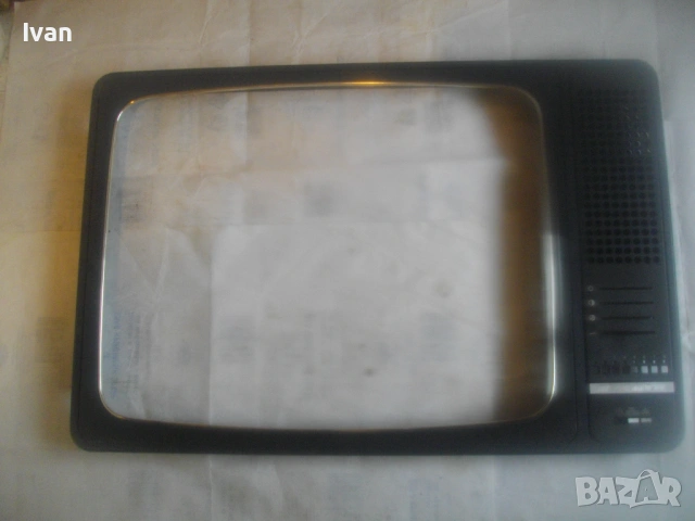 Оригинален Лицев панел за български РЕТРО телевизор София 83, снимка 2 - Части и Платки - 53575202
