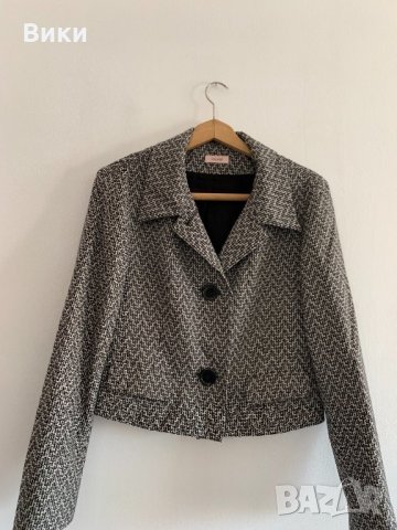 Дамско сако, снимка 4 - Сака - 26334869