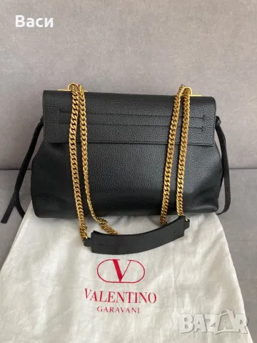 Valentino Garavani оригинална чанта, снимка 3 - Чанти - 48332271