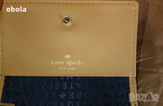 Дамски портфейл , снимка 6 - Портфейли, портмонета - 28485295