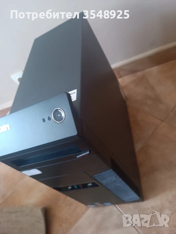 Компютър Lenovo THINKCENTRE M81, снимка 4 - Работни компютри - 53348042