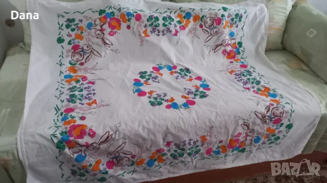 Великденска покривка , снимка 2 - Покривки за маси - 49585042