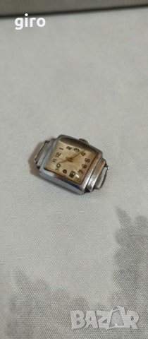Стар руски дамски механичен часовник Чайка, снимка 4 - Антикварни и старинни предмети - 37761408