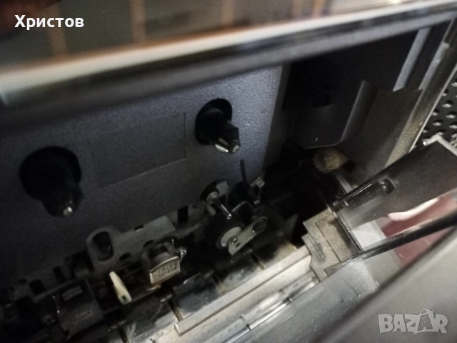 Hitachi радио касетофон , снимка 9 - Радиокасетофони, транзистори - 52504139