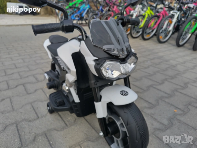 US Акумулаторен мотор HOUSTON бял