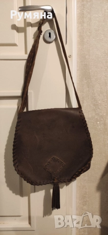 дамски чанти от естествена кожа и текстил, снимка 10 - Чанти - 36909870