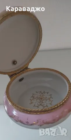 Порцеланова Кутия, снимка 5 - Декорация за дома - 48645524