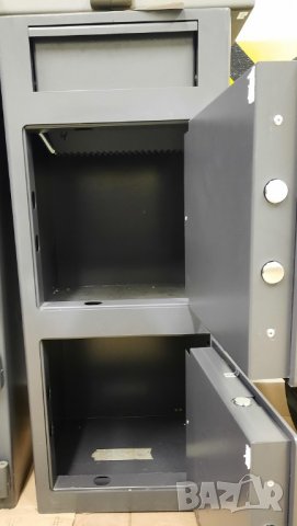 Каса / Сейф, снимка 2 - Сейфове и каси - 32511133