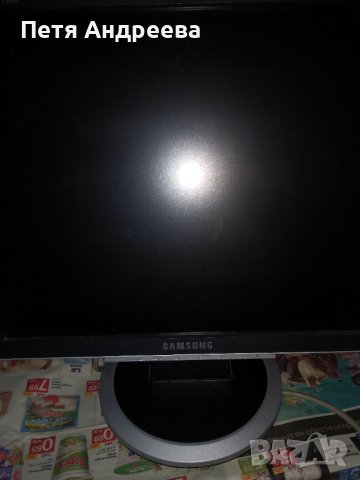 Монитор Samsung, снимка 3 - Монитори - 37791267