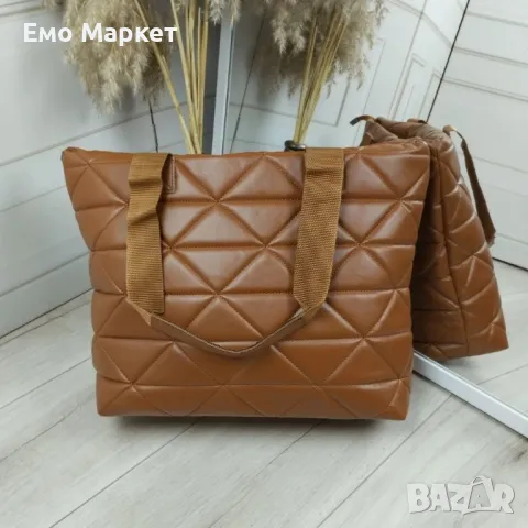 Дамска капитонирана чанта от еко к. - супер удобна подходяща за ежедневието, снимка 3 - Чанти - 49505540