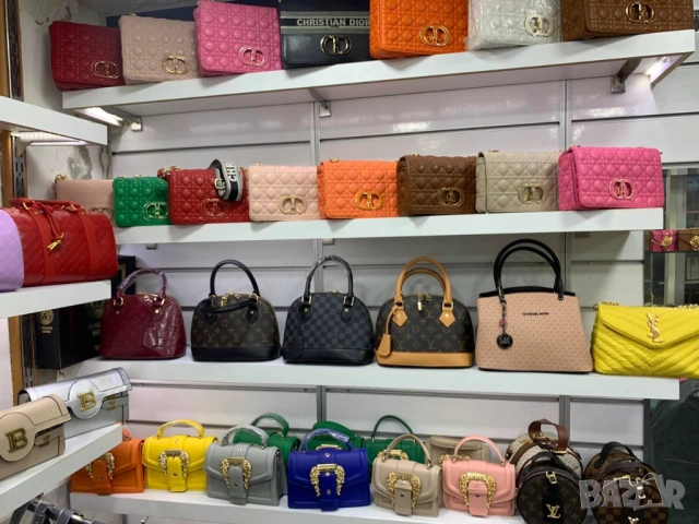 чанти chanel christian dior the tote bag marc jacobs louis vuitton , снимка 10 - Чанти - 51450591