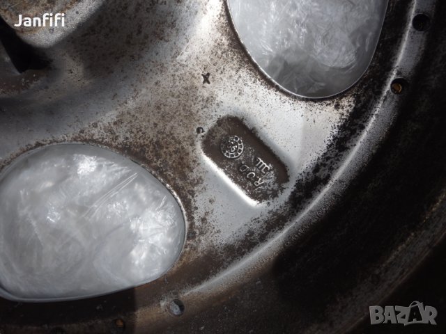 18" алуминиеви джанти за Мерцедес с капси, снимка 7 - Гуми и джанти - 33342691