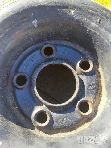 Здравейте продавам гума патерица от фолксваген 125 70 16, снимка 5 - Гуми и джанти - 51803014