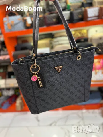 Guess дамски чанти различни цветове , снимка 5 - Чанти - 48241480