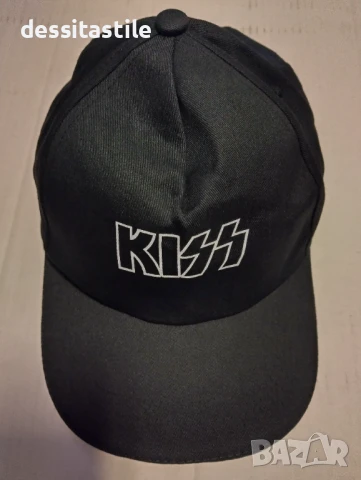 Шапки с козирка, снимка 15 - Шапки - 44100614