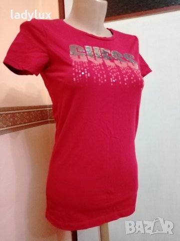 GUESS, Оригинална Тениска, Размер S. Код 2073, снимка 4 - Тениски - 43258566