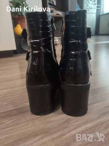 Дамски боти, снимка 3 - Дамски боти - 38730977