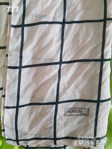 Копринен шал 95х90 см