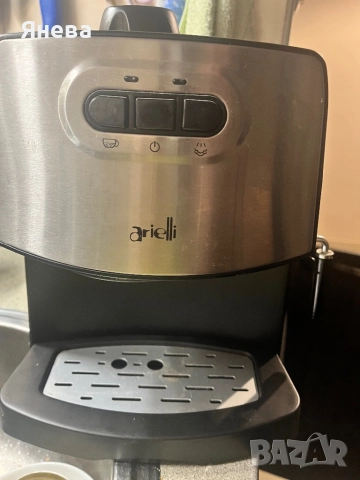 Продавам кафе машина, снимка 2 - Кафемашини - 52870496