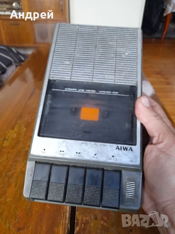 Стар касетофон Aiwa TP-757E, снимка 2 - Други ценни предмети - 50566500