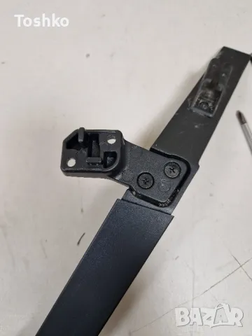 Стойка за ТВ HISENSE 55A63H, снимка 2 - Стойки, 3D очила, аксесоари - 49687263