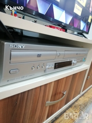 DVD & VHS комбо Sony! , снимка 2 - Ресийвъри, усилватели, смесителни пултове - 53249638