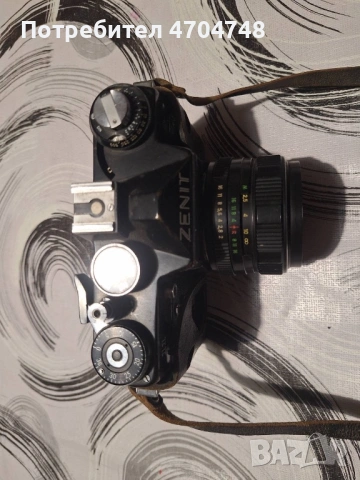 Два Ретро фотоапарата Zenit11 и Practica, снимка 3 - Фотоапарати - 53058244