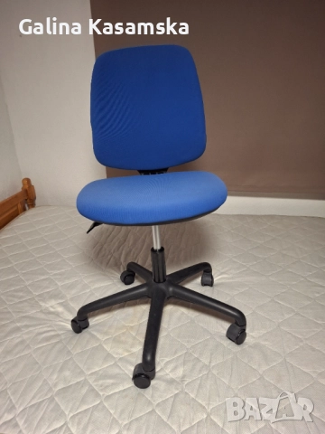 Стол за бюро, снимка 3 - Столове - 52827630