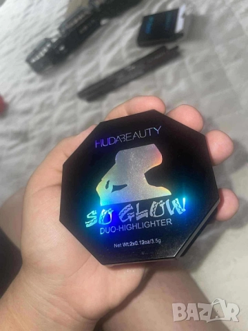 хайлайтър , снимка 2 - Декоративна козметика - 52101243