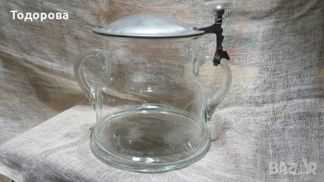 Голям стъклен съд с метален капак., снимка 2 - Антикварни и старинни предмети - 27367912