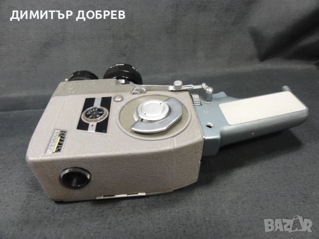 СТАРА РЕТРО 8мм МЕХАНИЧНА ФИЛМОВА КАМЕРА CROWN 8 ZOOM JAPAN, снимка 10 - Антикварни и старинни предмети - 50941423