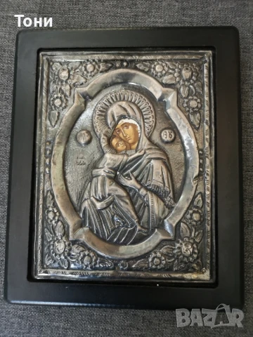 Икона на Богородица. Сребро 950.Осветена.