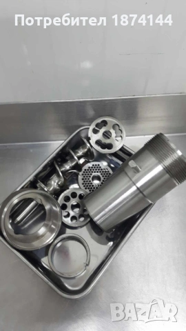 Професионална месомелачка TITAN, снимка 3 - Друго търговско оборудване - 53099684