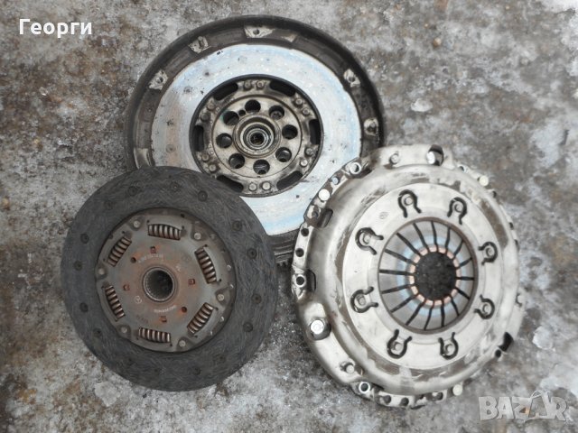 Маховици претискватели и съединители от Мерцедес, снимка 3 - Части - 27459287