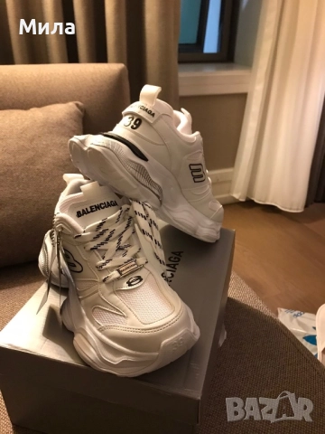 шикозни маратонки Balenciaga 