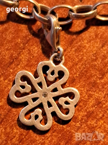 сребърна гривна Thomas sabo Charm club със 5 талисманчета , снимка 11 - Гривни - 52591375