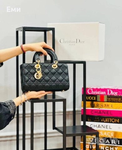 Christian Dior чанти дамски луксозни на топ брандове , снимка 12 - Чанти - 51829076