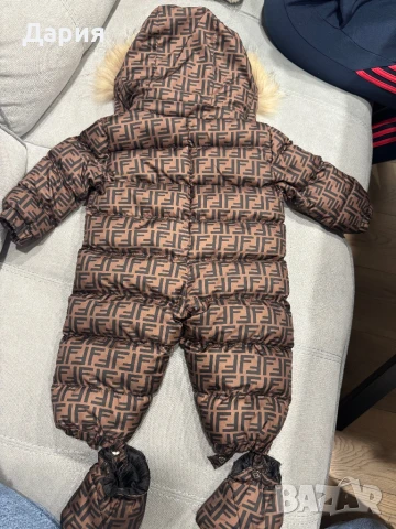 Бебешки космонавт Fendi , снимка 2 - Комплекти за бебе - 50489514