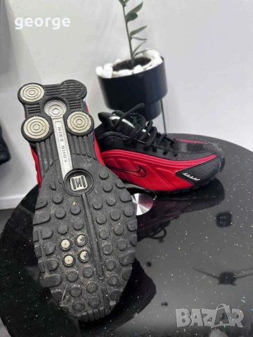 Маратонки Nike Shox - 43 номер, снимка 7 - Маратонки - 53415862