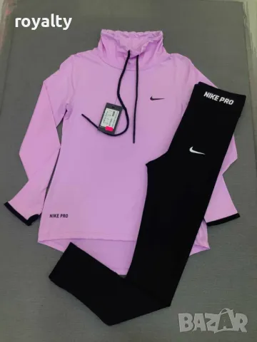 Nike дамски спортен комплект 