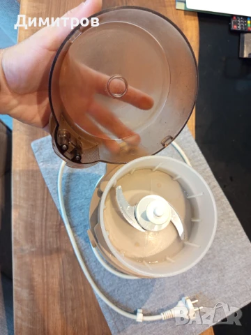 Чопър MOULINEX, снимка 2 - Чопъри и пасатори - 51032961