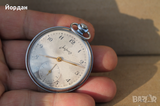 СССР часовник ''Молния'', снимка 9 - Антикварни и старинни предмети - 44911437