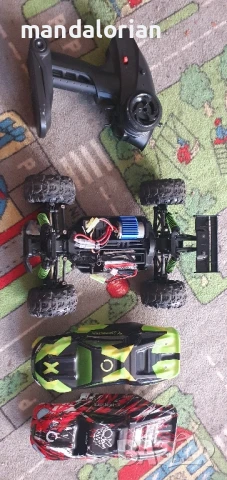 кола с дистанционно управление X-Monster 3,5 100 метра, 45 км/ч, 40 минути, 4x4, Rot, снимка 5 - Влакчета, самолети, хеликоптери - 51163931