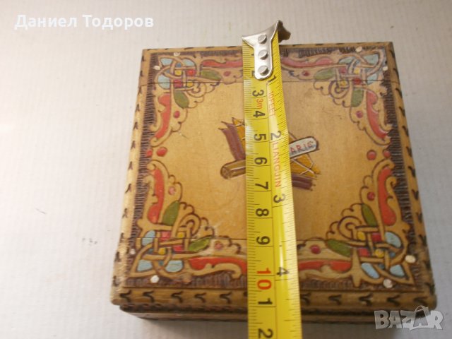 Стара  Дървена Табакера, Дървена  Кутия с Пирограф , снимка 7 - Табакери - 38384343