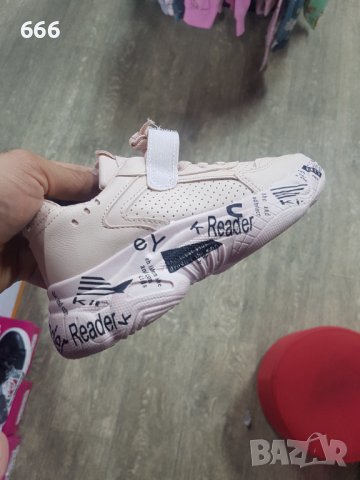 Обувки, снимка 2 - Детски обувки - 42980926