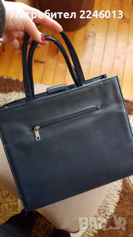 Дамска чанта тип куфарче , снимка 2 - Чанти - 39805242