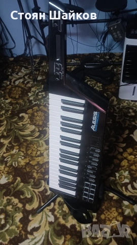 Alesis vortex 2 keytar!