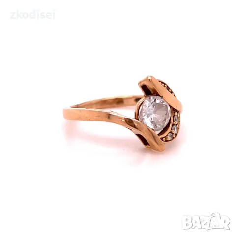 Златен дамски пръстен 3,88гр. 14кр.проба:585 размер:55 модел:28414-2, снимка 3 - Пръстени - 48331061