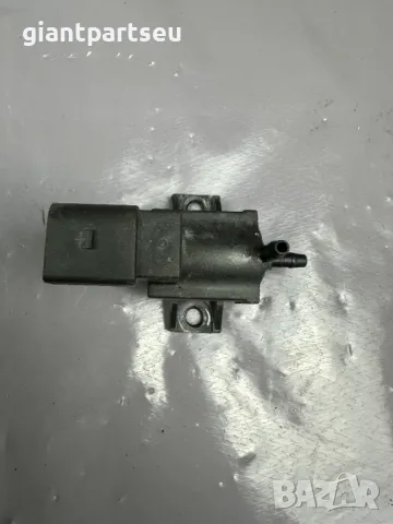Вакуум Клапан за АУДИ AUDI VW PASSAT 037906283 D