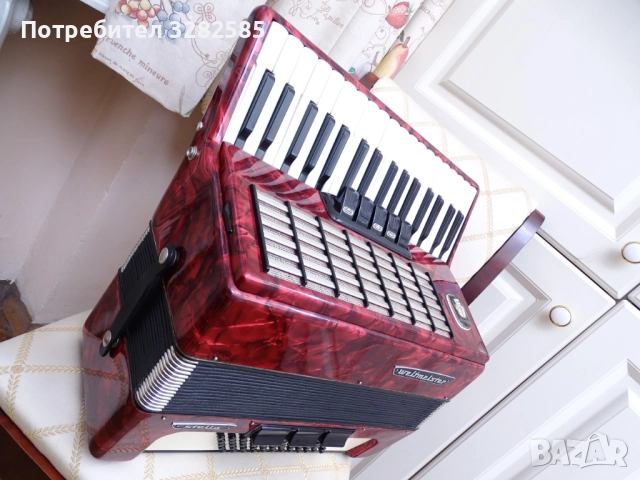 Акордеон Велтмайстер Стела 60 баса, снимка 1